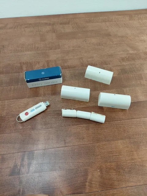 SimpliSafe 1st Generation Security System Lot Sensors, Remote 