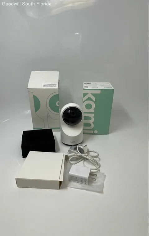 Kami YYS.3218 Indoor Motion Activated 1080P Cameras 2 Units With Box Not Tested