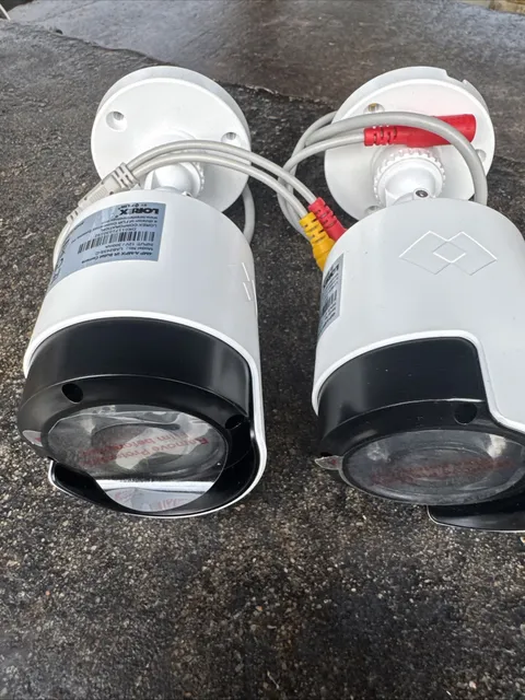 (2) Lorex LAB243S-C 4MP A-MPX Wired IR  Bullet Camera READ DESCRIPTION