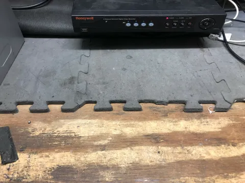 Honeywell HRSD4F250 / HRSD4F 4-Channel Network Digital Video Recorder