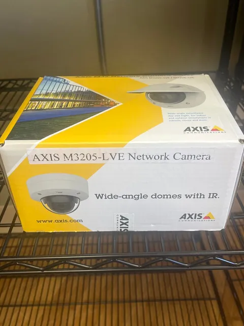 AXIS M3205-LVE Network Camera (01517-001)