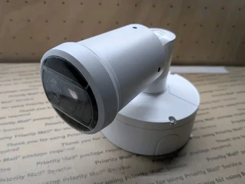 Hanwha Techwin XNO-6123R 2mp 12x optical Zoom IP Bullet Outdoor Camera Wisenet