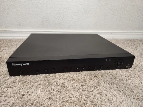 Honeywell HEN16164 16-Ch 12MP 4K PoE NVR 8TB Security Recorder TESTED UNLOCKED