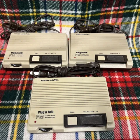 3 Realistic Plug 'n Talk Wireless FM Intercom System Stations 43-207A VTG Tested