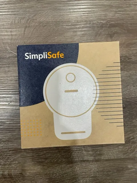 SimpliSafe Outdoor Wireless Security Camera Series 2 1080P HD Active Guard CM021
