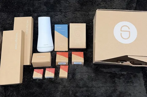 SimpliSafe Whole Home Security System - Pre-Owned 11 piece kit
