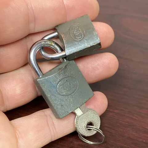 Vintage Lot 2 Tri Circle 000 Logo Brand Padlock Security Lock w/ 1 Key 2 Sizes