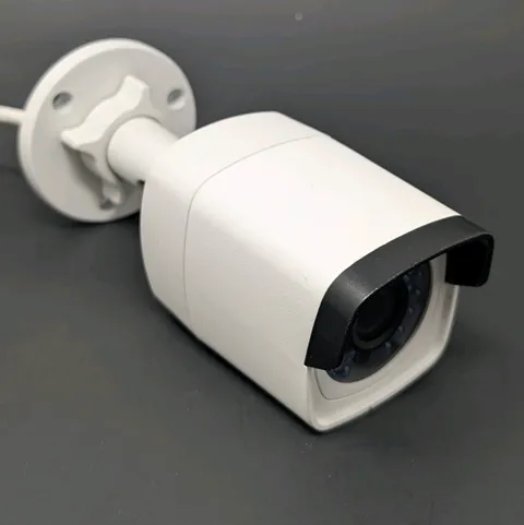 WBox 3.1 MP IP Bullet Outdoor Security Camera IP66 Waterproof W Box 2048x1536