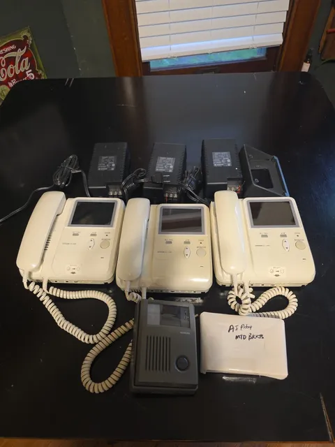 Aiphone video doorbell intercom bundle with power supply KC-DAR KC-1HRD