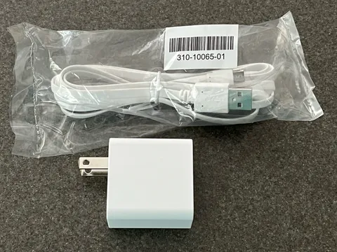 Arlo Light OEM/Genuine/Original AC Power Wall Adapter & USB Cable New Offer