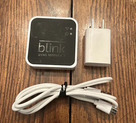 Blink Sync Module 2 Hub (BSM00400U) for Blink Indoor Outdoor Mini Cameras WORKS