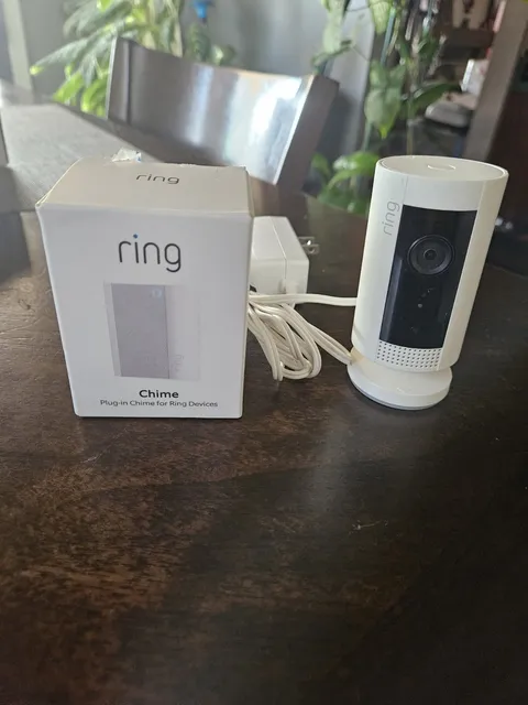 Ring Indoor (1st Gen) Security Camera and Ring chime bundle 