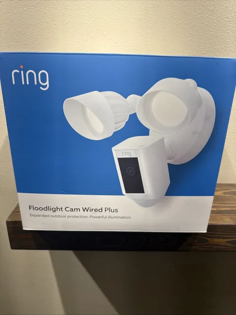 New RING Floodlight Cam Wired Plus Motion-Activated 1080p HD White (27B)