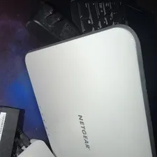 Netgear Arlo VMB3000 Smart Home Base Station W/ AC Power Adapter Works