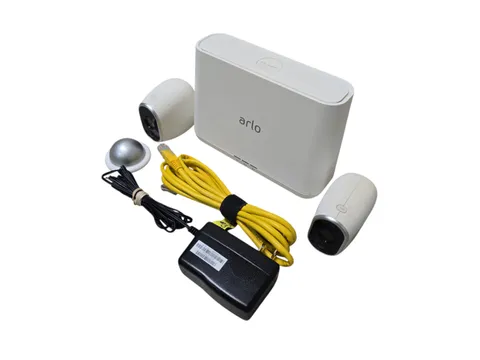 NETGEAR Arlo Base Station VMB4000 w/ 2x VMC3030 HD Security Cameras Wireless