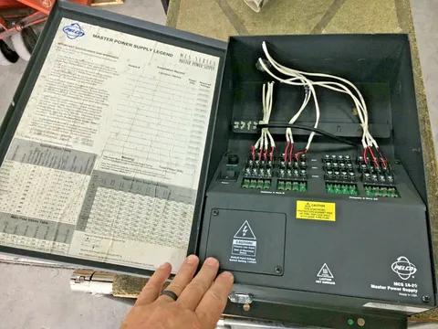 *NICE* PELCO MCS16-20 Master Power Supply for CCTV 