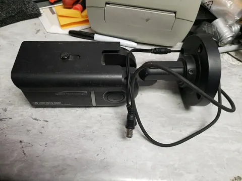Speco Technologies 627vfscs color bullet camera true day or night free ship