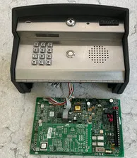 DKS Door King 1812-095 for pedestal mount with integrated video camera