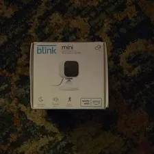 Blink BCM00300U Mini Indoor Plug-in Smart Surveillance Camera