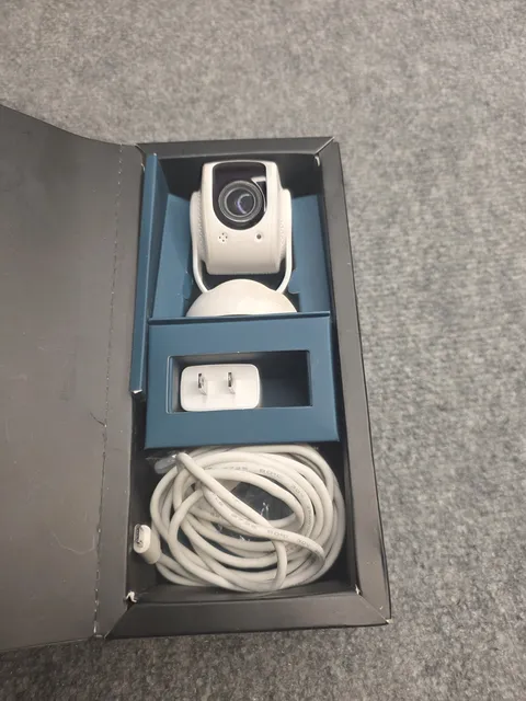 Tend Secure Lynx Indoor 2 Smart WiFi Security Camera Monitor - 1080p Bluetooth