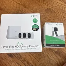 Netgear Arlo 3 Wire Free Security Cameras System VMS3330H-100NAS 4th Generation