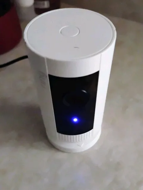 Ring Indoor Cam (1st Gen) HD Security Camera 5UM4E5 - 