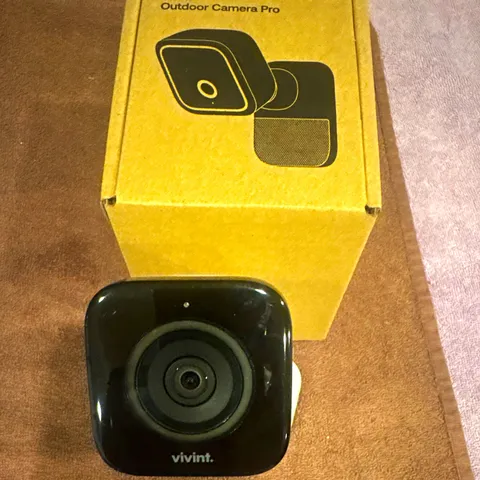 Vivint Outdoor Camera Pro 1080p Wi-Fi Wireless IP Outdoor Weatherproof Cam