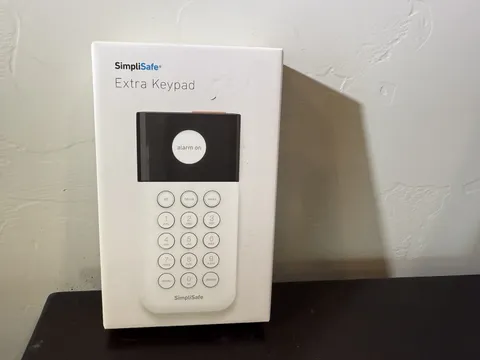 SimpliSafe SSKP3 Home Security System Wireless Keypad Remote White GENUINE w1