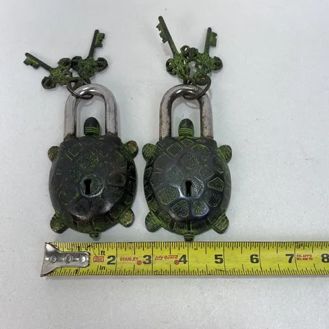 2X - Handmade Vintage Style Tortoise shape Padlock with 2 Key Working Functional