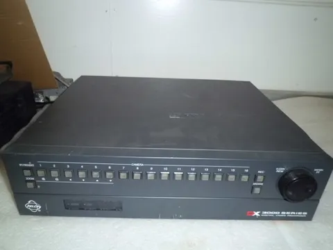 Pelco DX3016-120 Digital Video Recorder w/ 2 x 07N3933