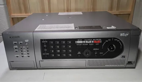 Panasonic WJ-HD616K 16Ch H.264 Digital Disk Recorder DVR CCTV SD5 Link No HDDs