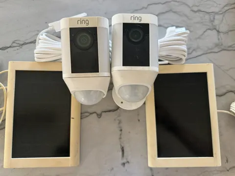 Ring Spotlight Camera Bundle w Solar panel