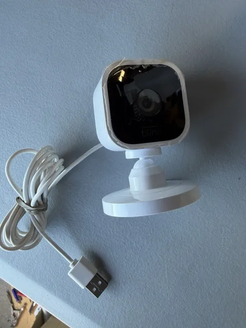 Pre-Owned BLINK Mini Security Camera 1080p G8V1-9001