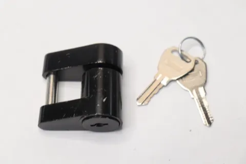 Coupler Style Padlock with Keys Black
