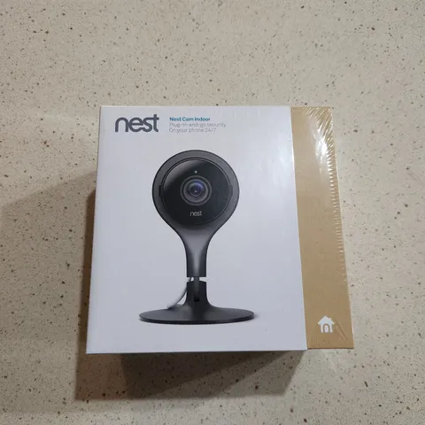 New Factory Sealed Google Nest Cam Indoor Black 1st Generation A0005-NC1102ES