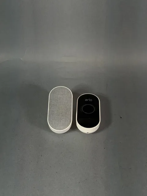 Arlo Audio Doorbell Wireless or Wired (AAD1001-NAS) with Arlo Chime (AC1001-NAS)