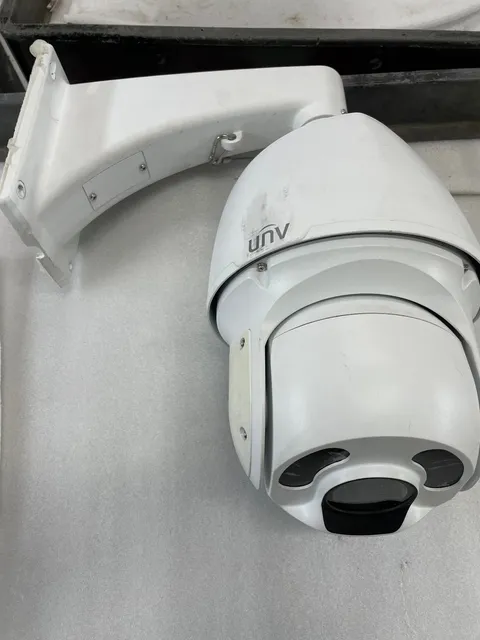 UNIVIEW IPC6624SRX33VF  4MP Outdoor PTZ Network Dome Camera/ Used works Perfect
