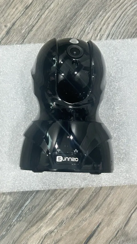 Sunnzo Wireless IP/Network Indoor Surveillance Camera Black