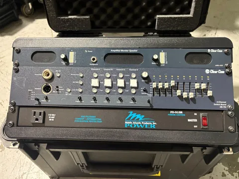 Clearcom SB-704 Intercom Base Station w/AMS1027 Speaker and SKB Flyrack Case