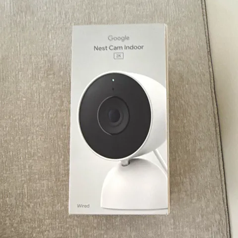 Google Nest Cam Indoor Surveillance Camera 2K HDR Wi‑Fi/Wired White