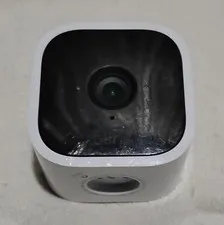 Blink Mini Wi-Fi 1080p Indoor IP Security Camera - White USB - Alexa Compatible