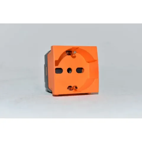 ABB Mylos 2CSY1112MA Dual 2P+T Socket 16 Amp P30/P71 Orange