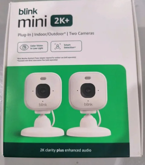 NEW 2 PACK Blink Mini 2k+ Cameras Indoor/Outdoor Plug-in 2K Video WHITE