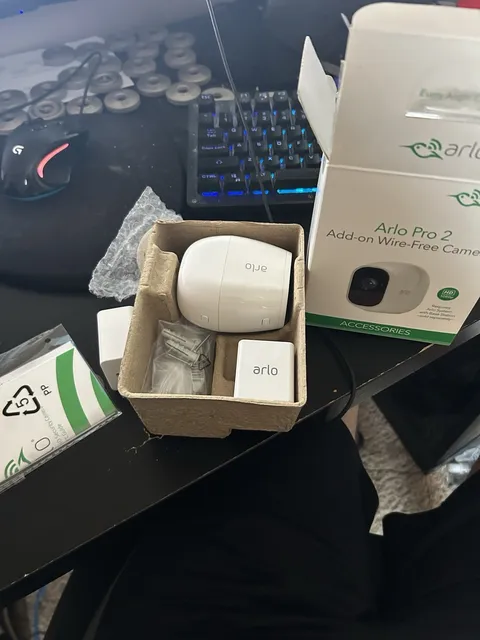 Arlo Pro 2 HD 1080 Add-on Camera VMC4030P w Battery and mount