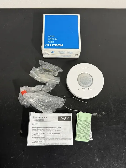 Lutron Wireless Passive Infrared Ceiling Vacancy Sensor White LRF2-OCR2B-P-WH