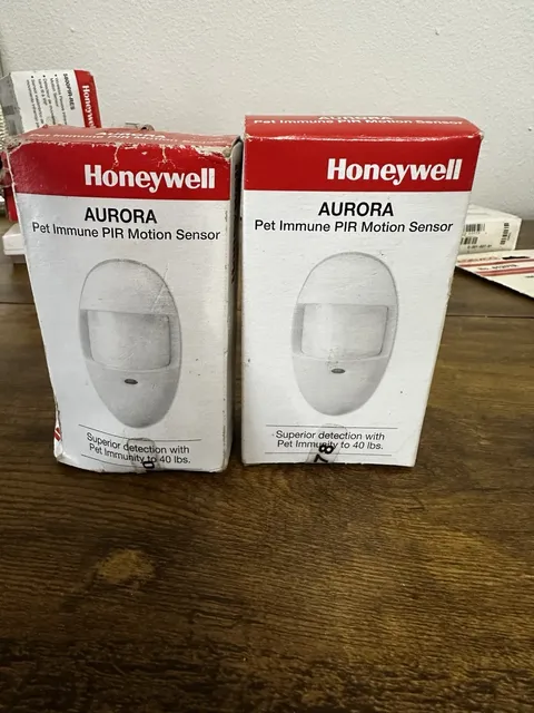 Honeywell Aurora Pet Immune PIR Motion Sensor - Lot of 2 - New