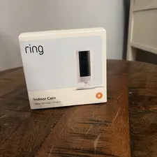 Ring Indoor cam 1080p HD Video / plug in