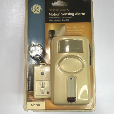 GE Personal Security Motion Sensing 120 dB Alarm / Entry Chime w/ Remote 51207