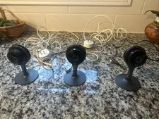 Google Nest Cam Indoor 1st Gen A0005 1080p  Security Camera 3x