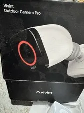 Vivint Outdoor Camera Pro Gen 2 FHD 1080p White VS-ODC350-WHT